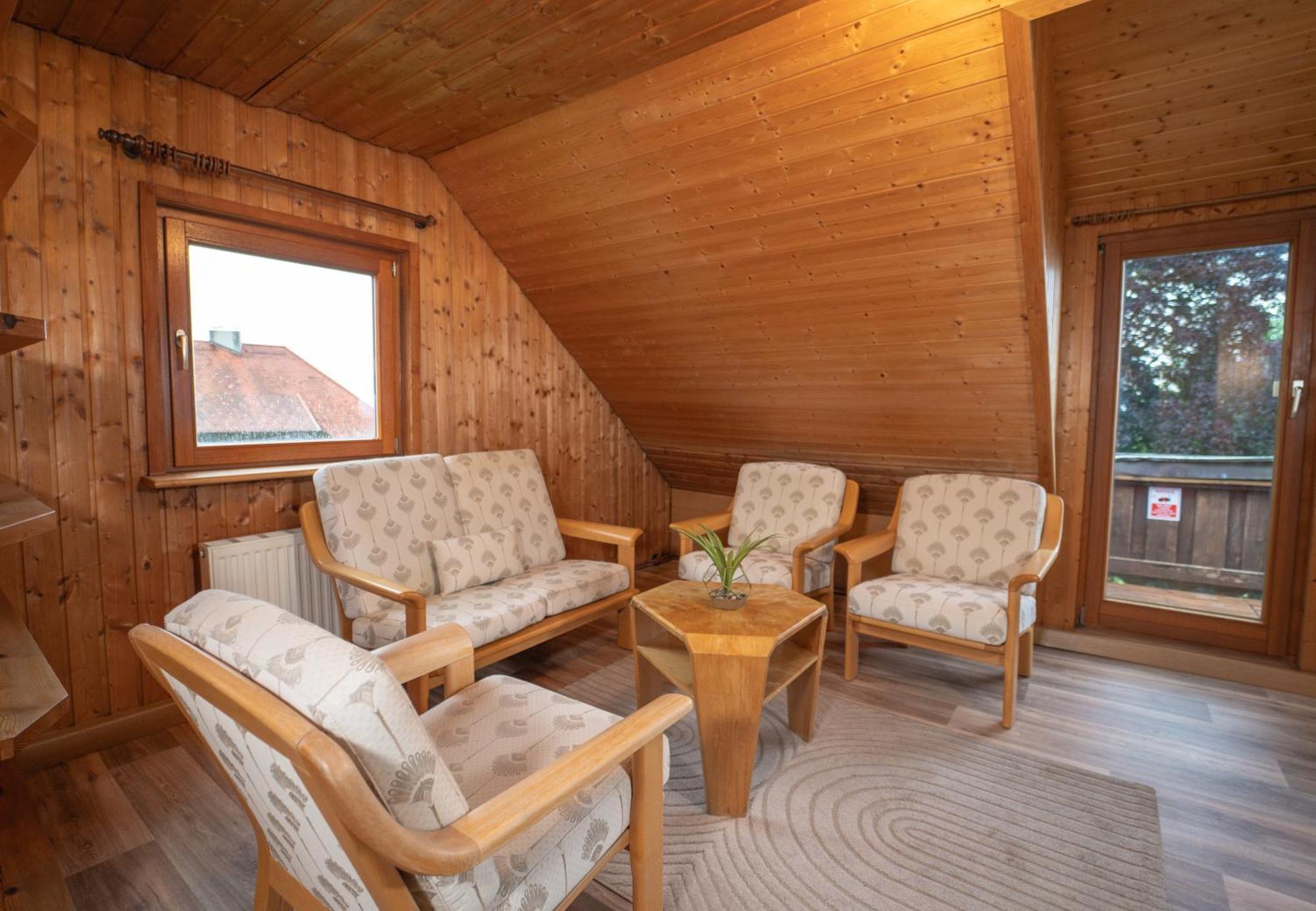 Range - Landhaus Mit Panoramablick - 2 Apartments - Wlan - Tv - Bis Zu 11 Personen Winterbach  Exteriör bild